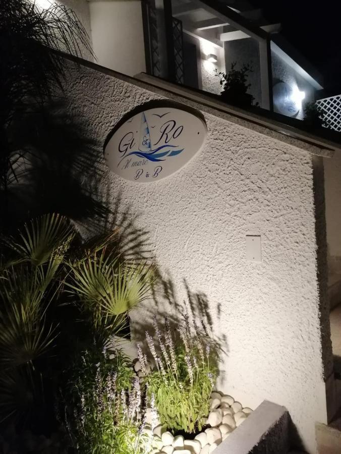 Gi & Ro Al Mare Bed & Breakfast Кастелсардо Екстериор снимка
